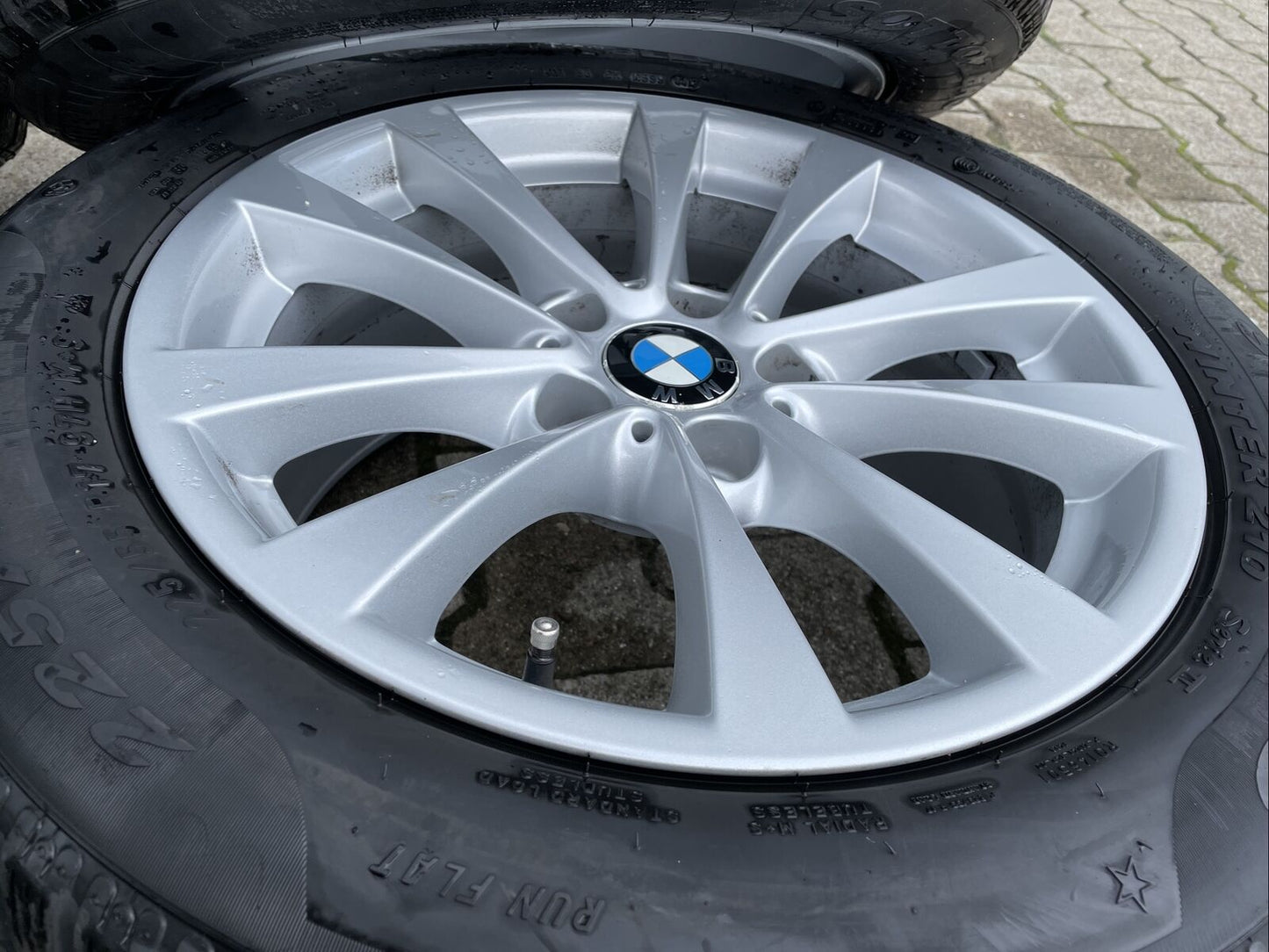 BMW F34 GT Alufelgen Styling 395 WINTERREIFEN RSC PIRELLI 225 55 R17 97H 6859025
