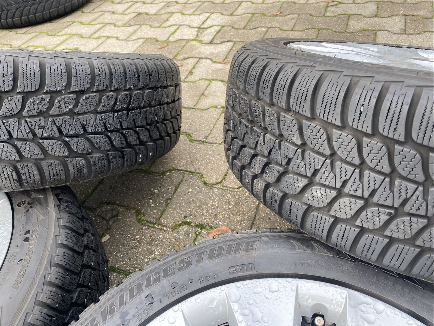 ORIGINAL BMW F20 F21 F22 WINTERREIFEN 195 55 R16 87H BRIDGESTONE RADKAPPEN