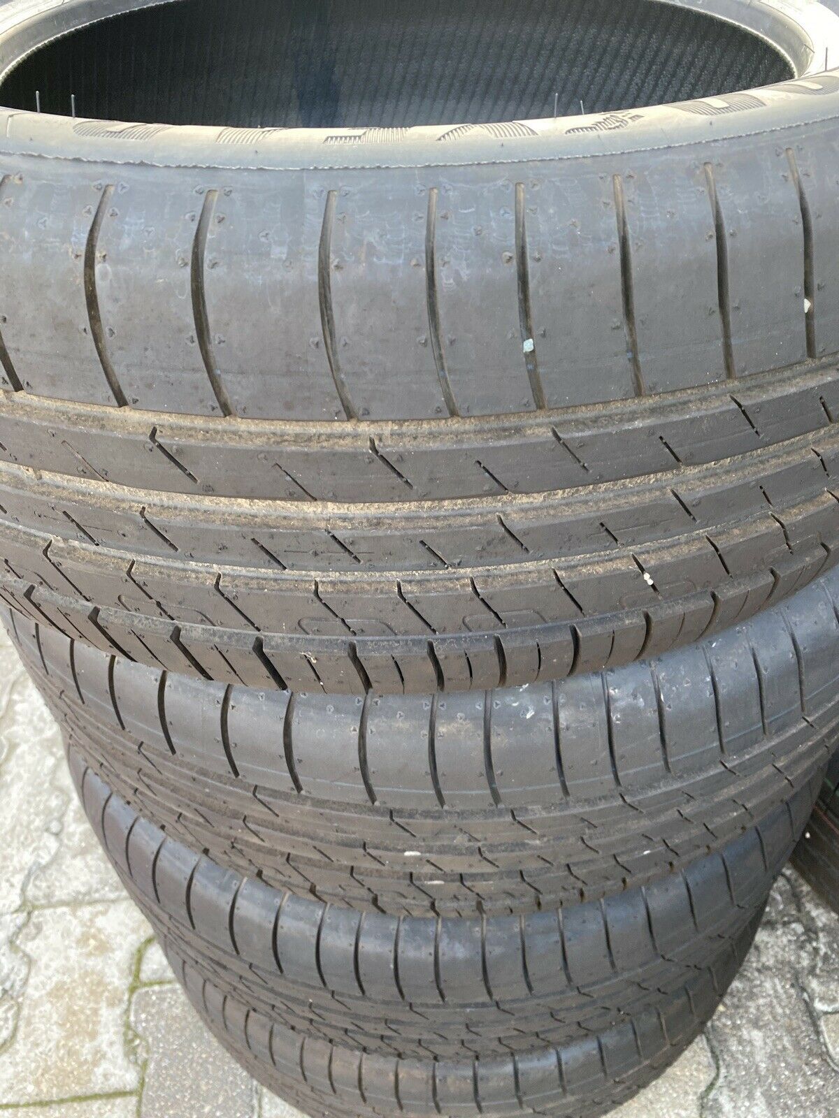 4x NEUW. GOODYEAR EFFICIENT GRIP PERFORMANCE 225 55 R17 97W SOMMERREIFEN DOT4719