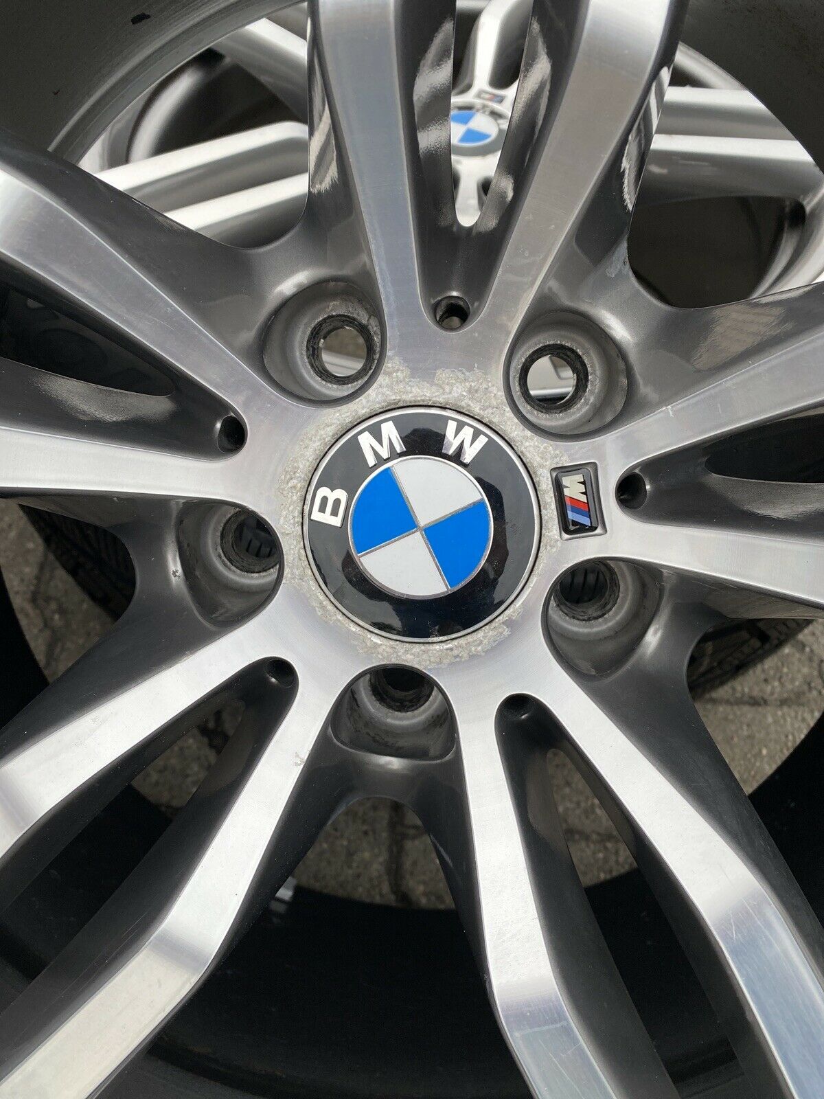 BMW X6 F16 ALUFELGEN M623 TN 7850070 & 7849629 WINTERREIFEN PIRELLI RUNFLAT RDCI