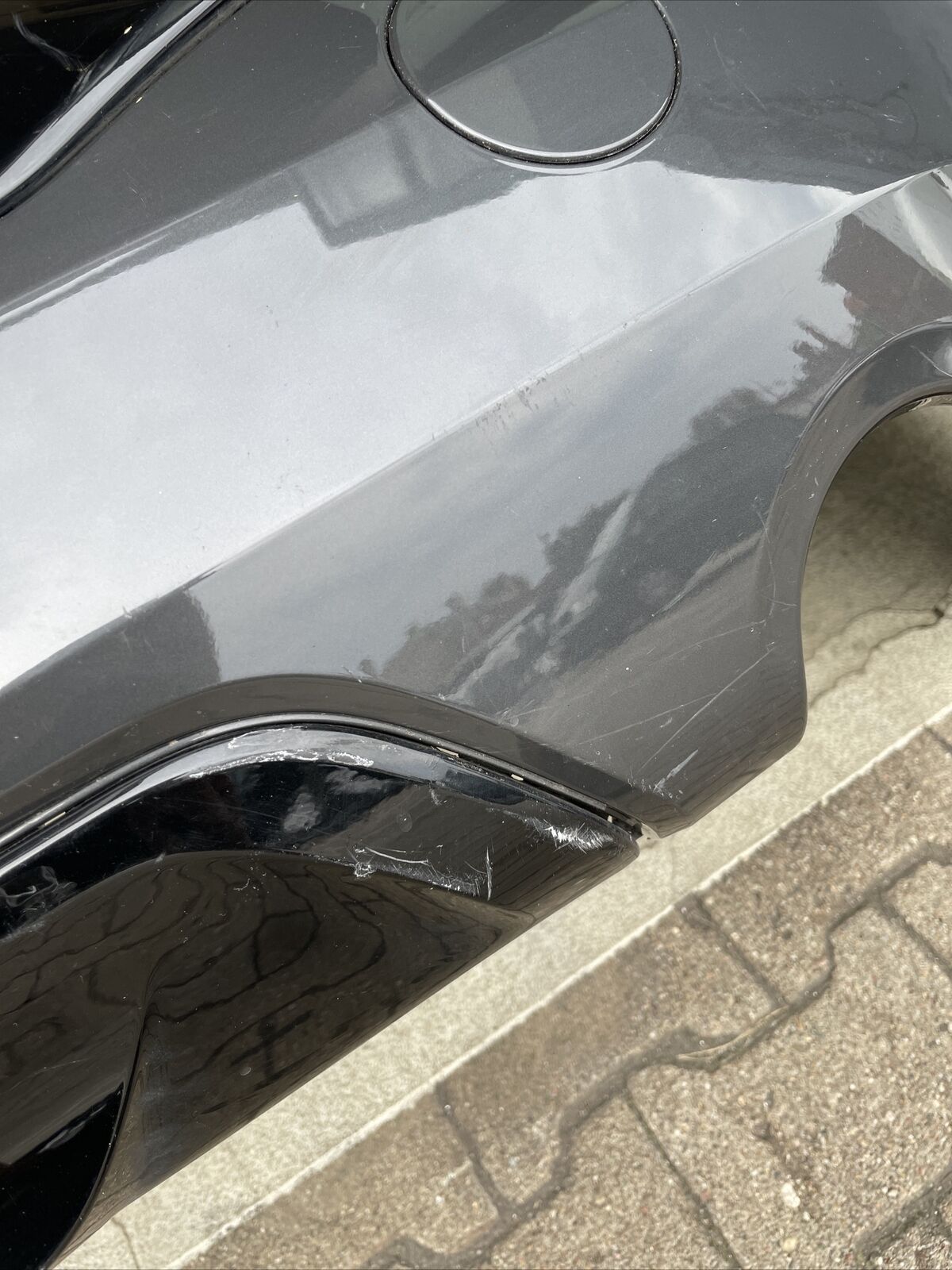 BMW X1 F48 M PAKET NEUE MODELL Stoßstange PDC mit Diffusor Black Saphire