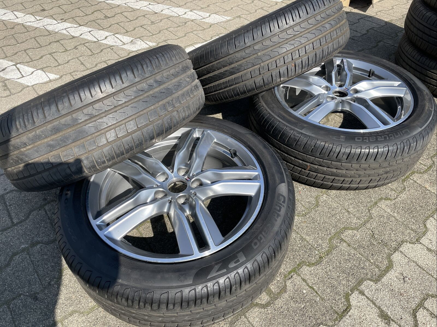BMW X1 F48 X2 F39 Alufelgen STYLING M570 SOMMERREIFEN RSC 225 50 R18 95W 7850456
