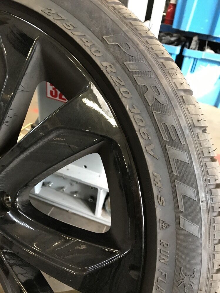 1x BMW X5 F15 ALUFELGE STYLE 461 PIRELLI RUNFLAT 6858527 WINTERREIFEN 275 40 R20