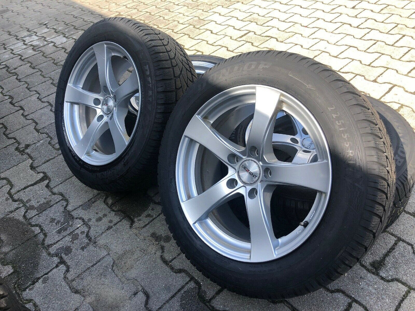 BMW F10 F11 ALUFELGEN Winterreifen 225 55 R17 97H RSC DUNLOP SP WINTER KBA 47702