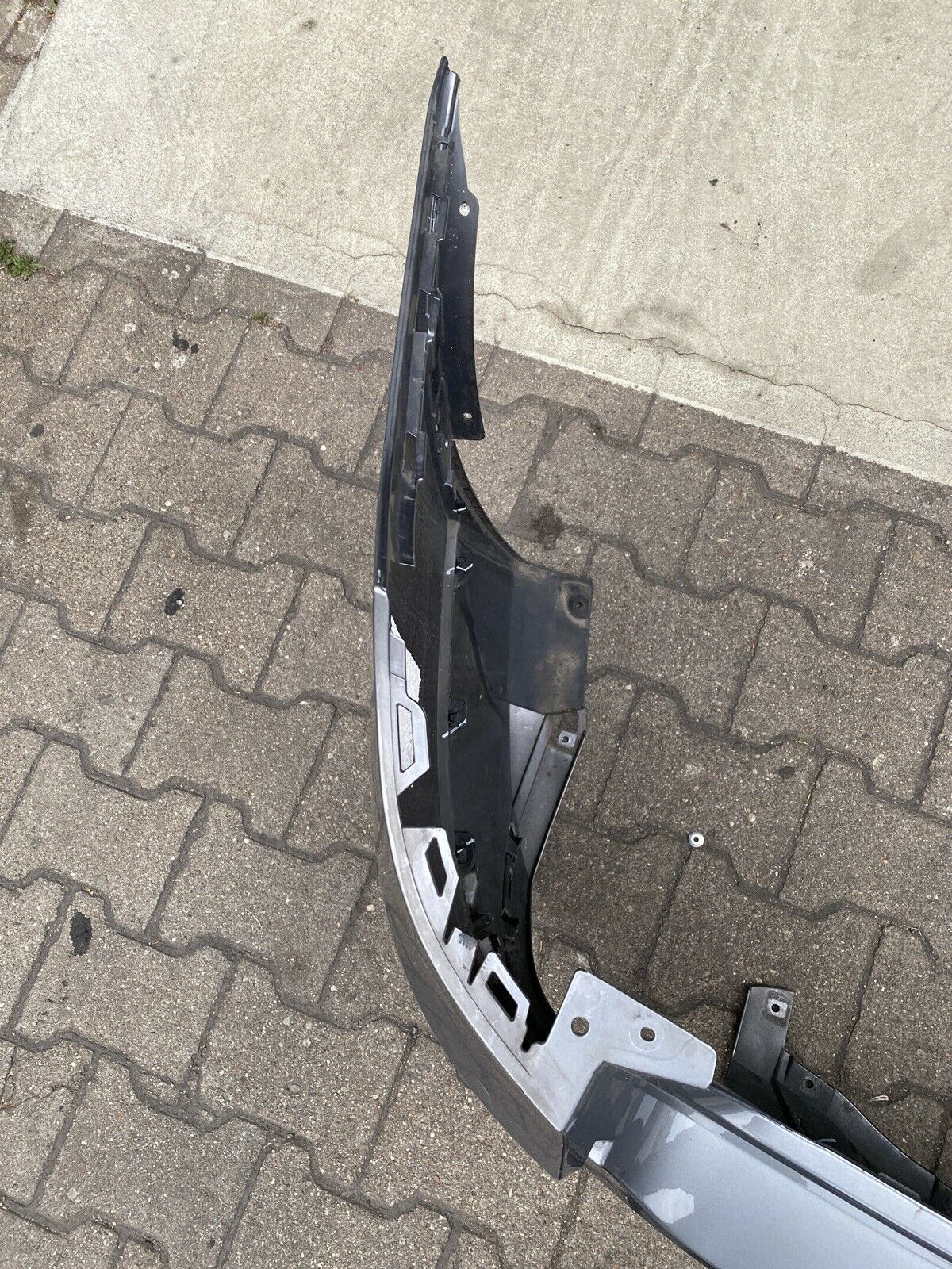 ORIGINAL BMW X3 F25 LCI FACELIFT Stoßstange mit PDC Loch Diffusor