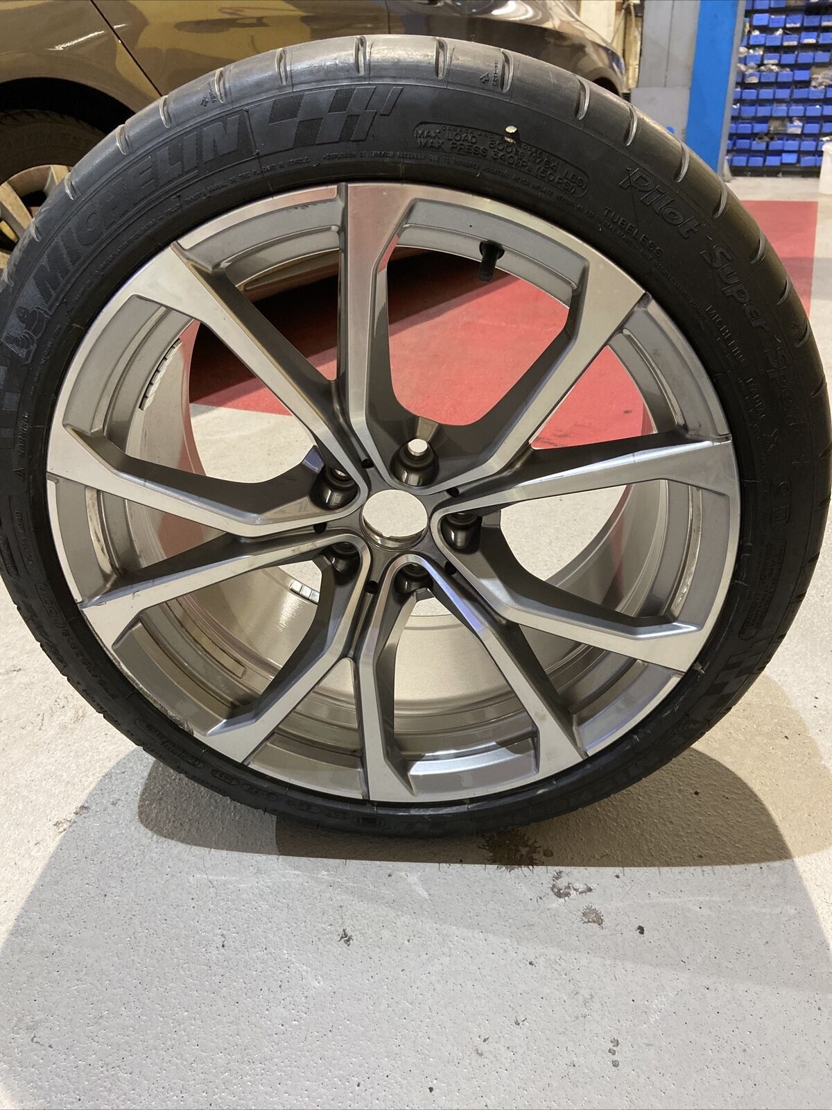 1x BMW Z4 G29 V Speiche 772 Alufelge 6883642 MICHELIN 275 35 ZR19 100Y 10Jx 19