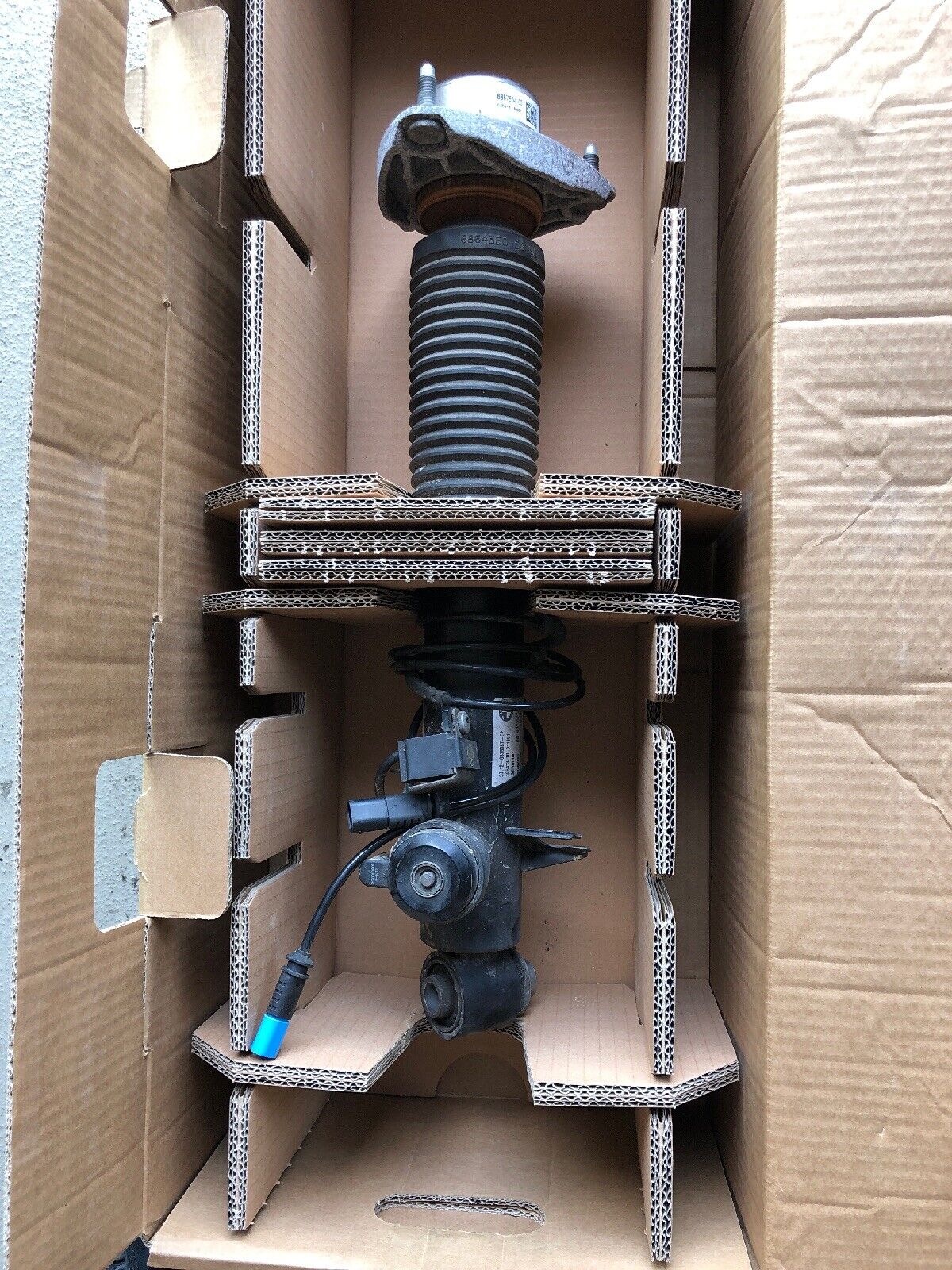 ORIG BMW X5 F15 Stoßdämpfer Elektronisch VDC Federbein 6875087 HINTEN RECHTS
