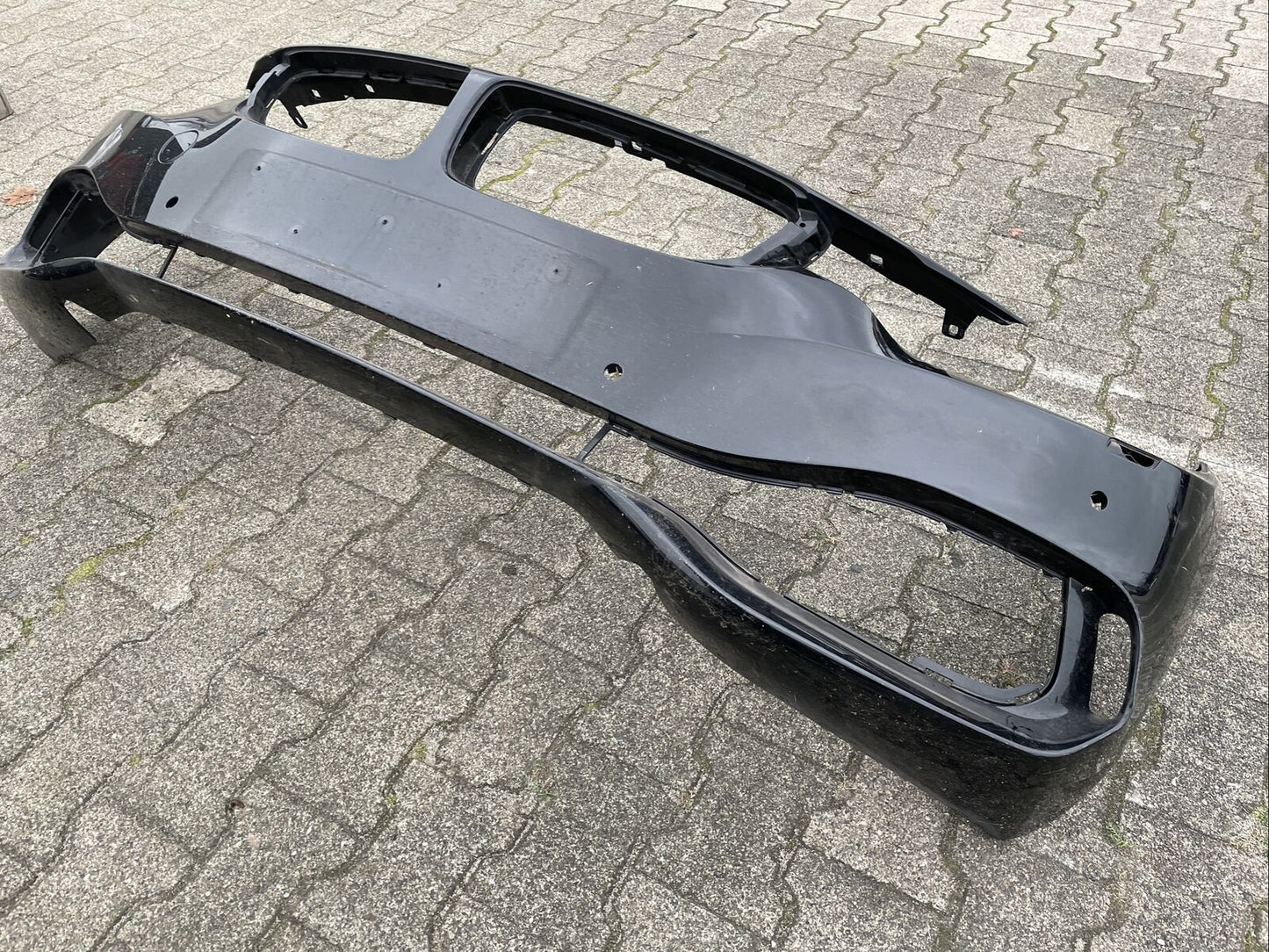 BMW F32 F33 F36 LCI FACELIFT Stoßstange SWR PDC SPORTLINE Black Saphire 7294651