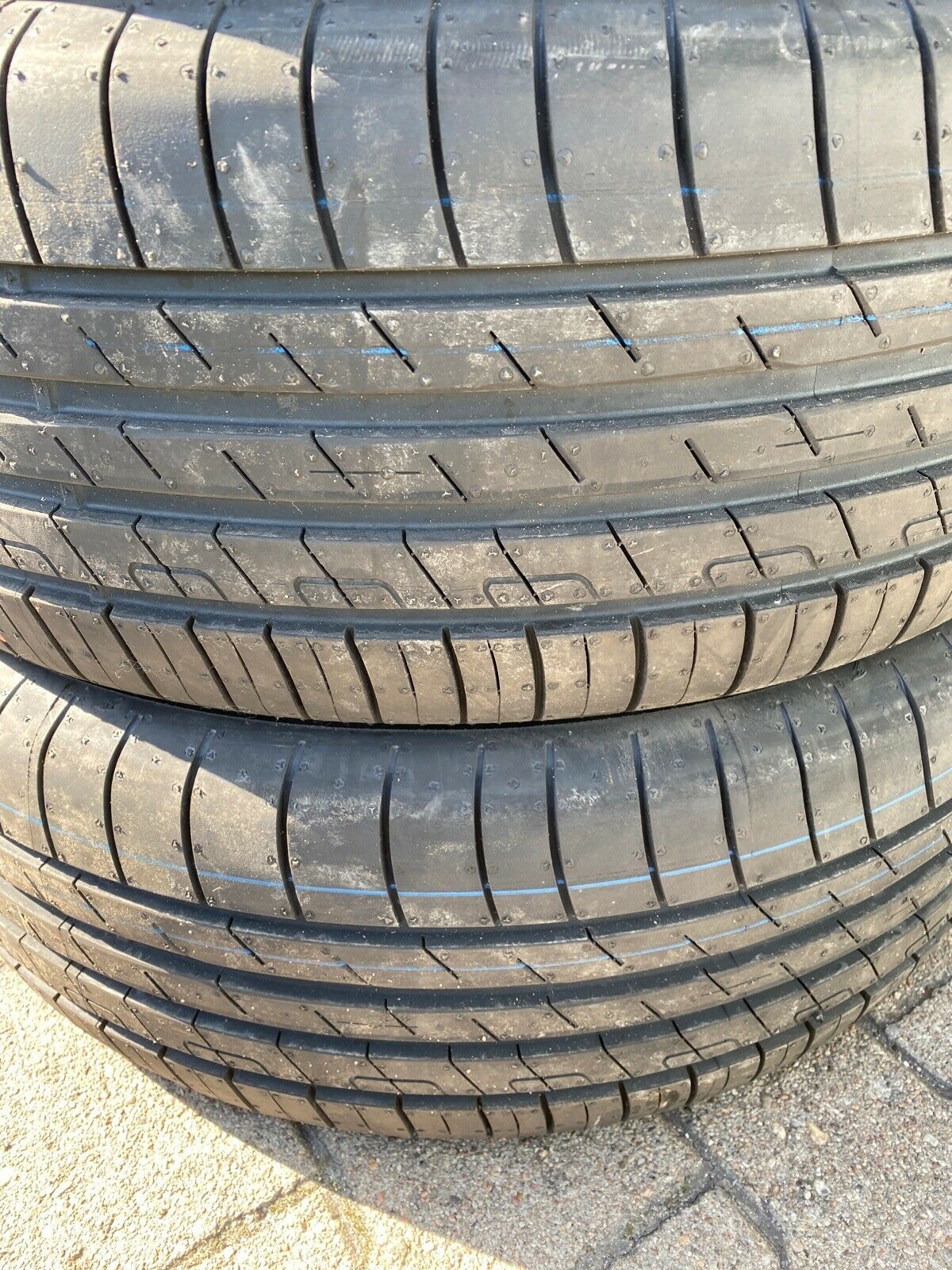 4x NEUE GOODYEAR EFFICIENT GRIP PERFORMANCE 225 55 R17 97W SOMMERREIFEN DOT4119