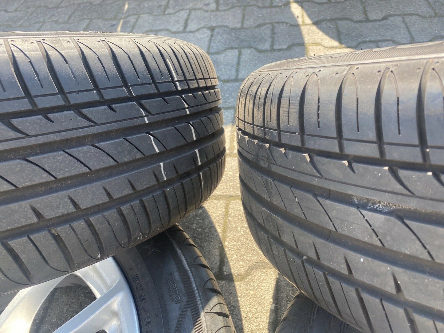 BMW F20 F21 F22 V Speiche 378 ALUFELGEN 205 55 R16 91W Sommerreifen 6796202