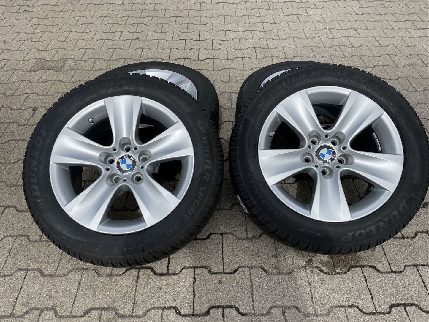BMW F10 F11 F12 Style 327 Alufelgen 225 55 R17 97H Winterreifen RSC 6790172 RDCI