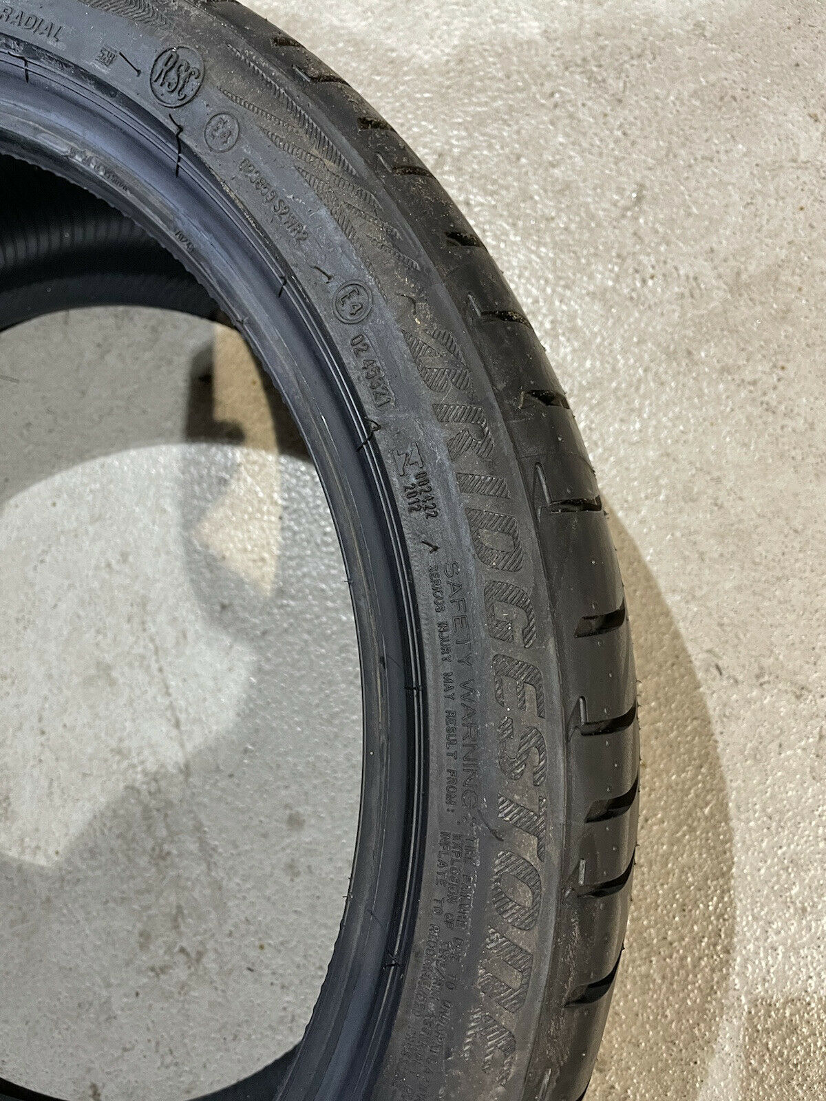 4x BMW BRIDGESTONE RSC SOMMERREIFEN MISCHBEREIFUNG 225 40 R18 & 245 35 R18