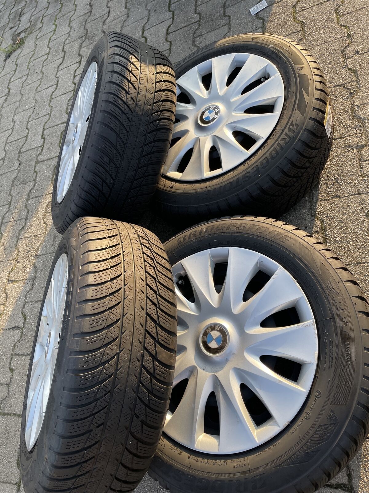 BMW F30 F31 Bridgestone RSC Winterreifen RDCI SENSOREN 205 60 R16 92H RADKAPPEN