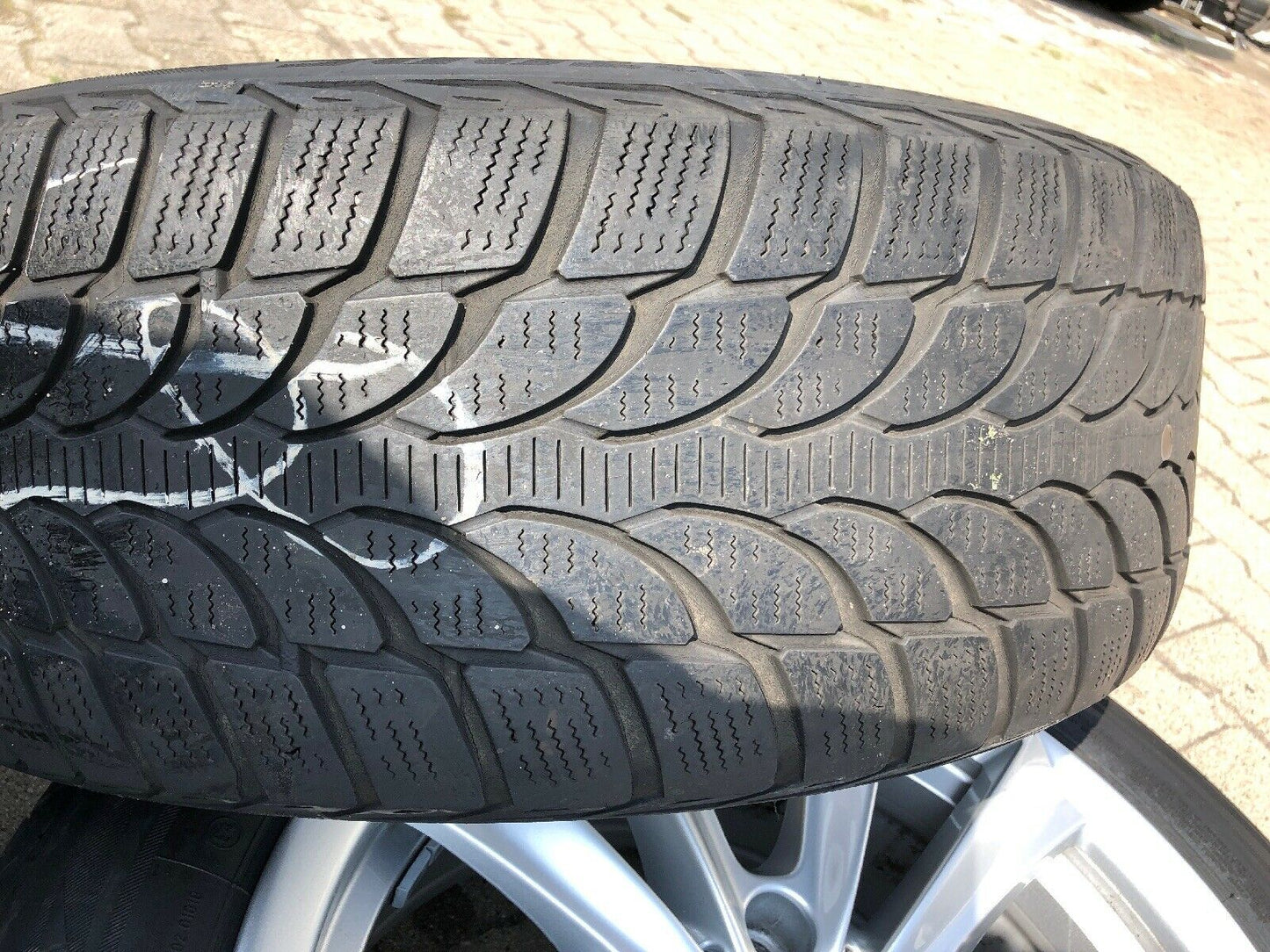BMW F10 F11 V Speiche 236 Alufelgen RSC BRIDGESTONE WINTERREIFEN 225 55 R17 97H