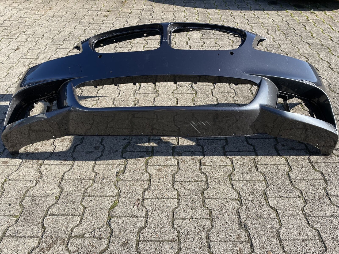 BMW F10 F11 M PAKET Stoßstange LCI Facelift PDC SWR NEBELSCHEINWERFER Aussparung