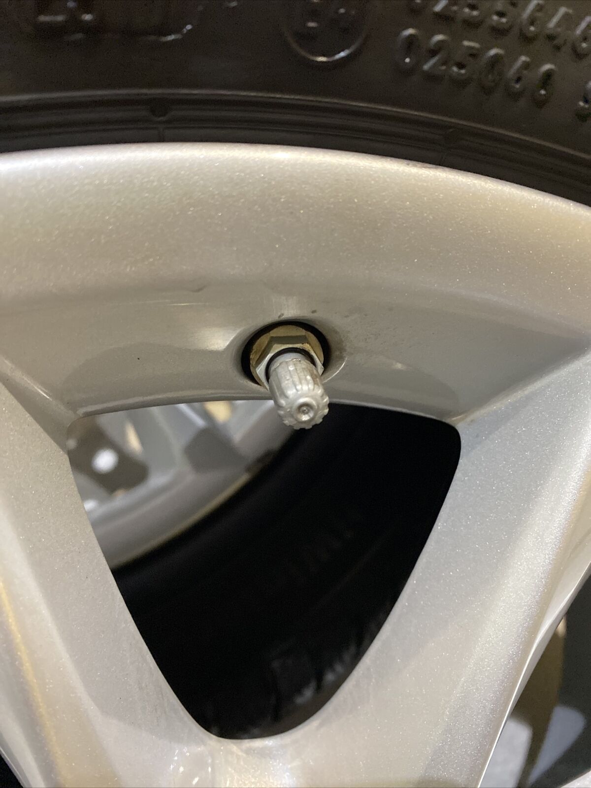 BMW F20 F21 Styling 411 ALUFELGEN 205 55 R16 91H Winterreifen RSC RDCI 6796200