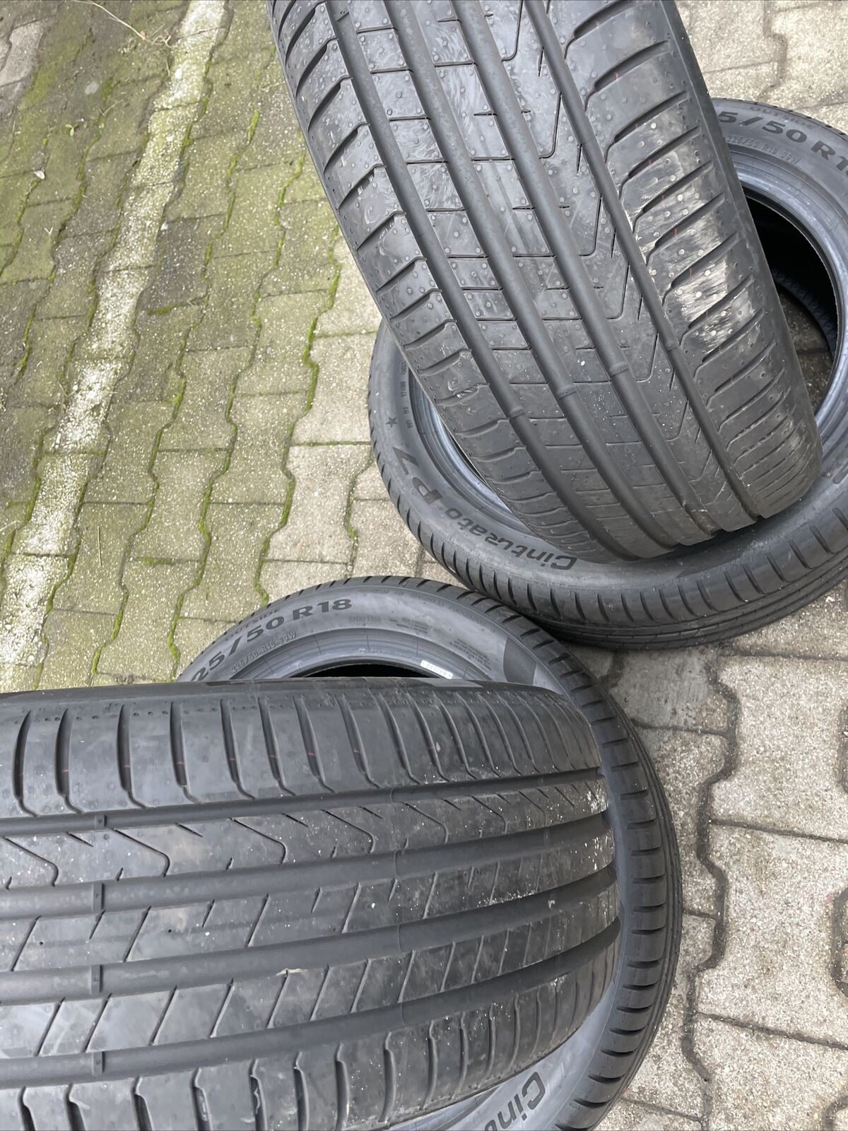 4x NEUWERTIGE 225 50 R18 99W Sommerreifen PIRELLI CINTURATO P7 DOT1021