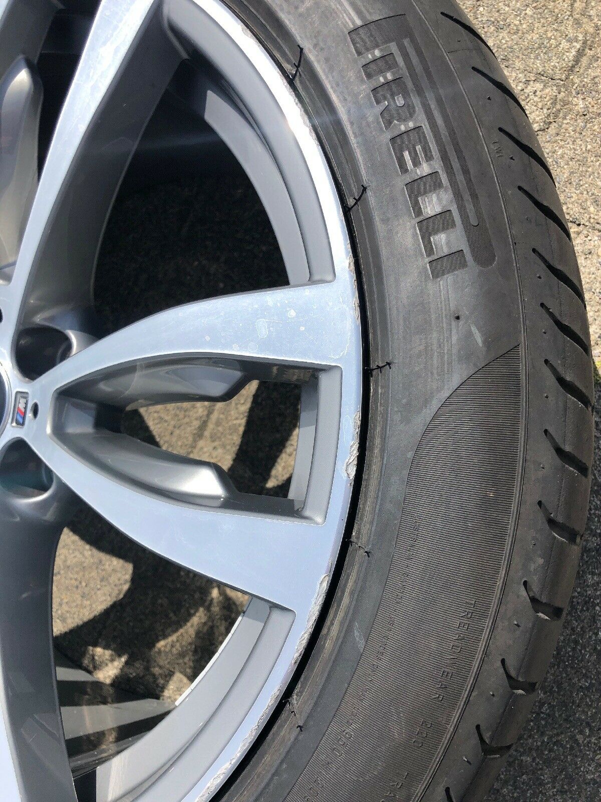 BMW X5 F15 X6 F16 ALUFELGEN M469 TN 7846790 & 7846791 SOMMERREIFEN PIRELLI RDCI