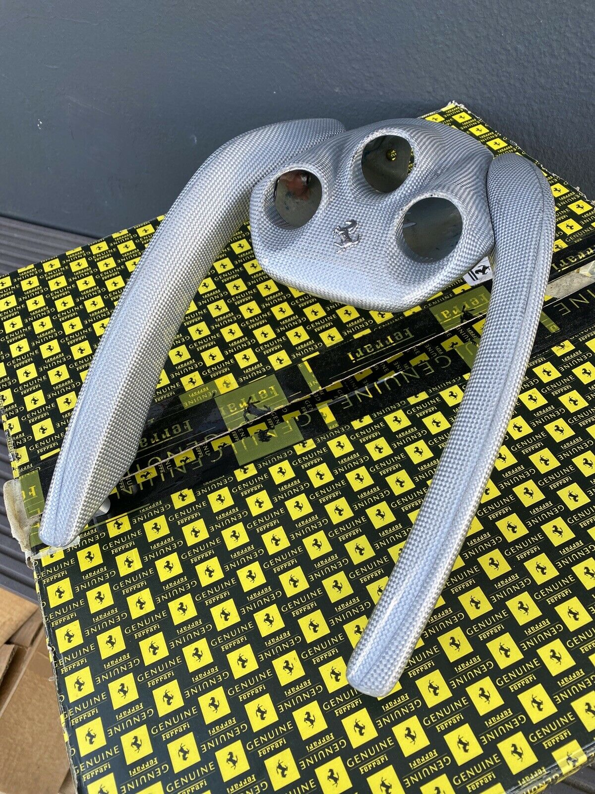 FERRARI FF F1 TUNNEL Konsole Getriebe Schalter GEARBOX CONTROL PANEL 84755800