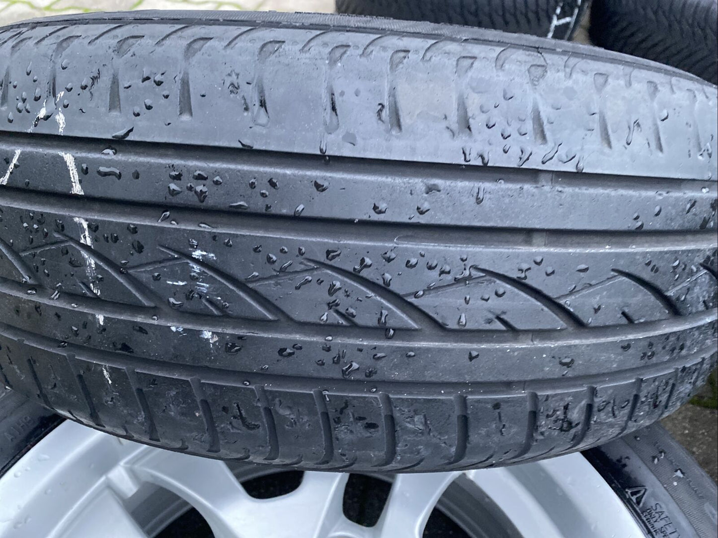 BMW E90 E91 Alufelgen Styling 154 Sommerreifen 6775593 RSC 205 55 R16 91V Conti