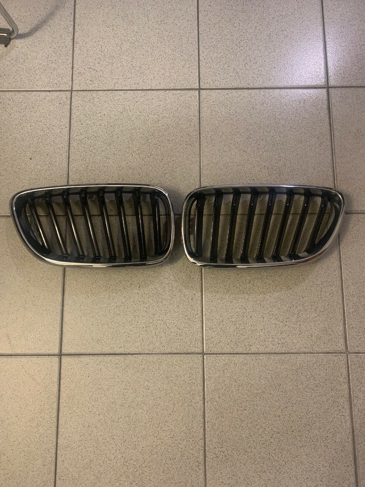 BMW 2er F22 F23 Sport  Chrome Schwarz  Gitter Nieren 7295523 7295524