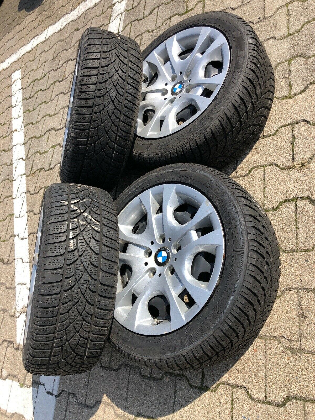 BMW X1 E84 Winterreifen 225 50 R17 94H DUNLOP SP WINTER SPORT 3D m RADKAPPEN