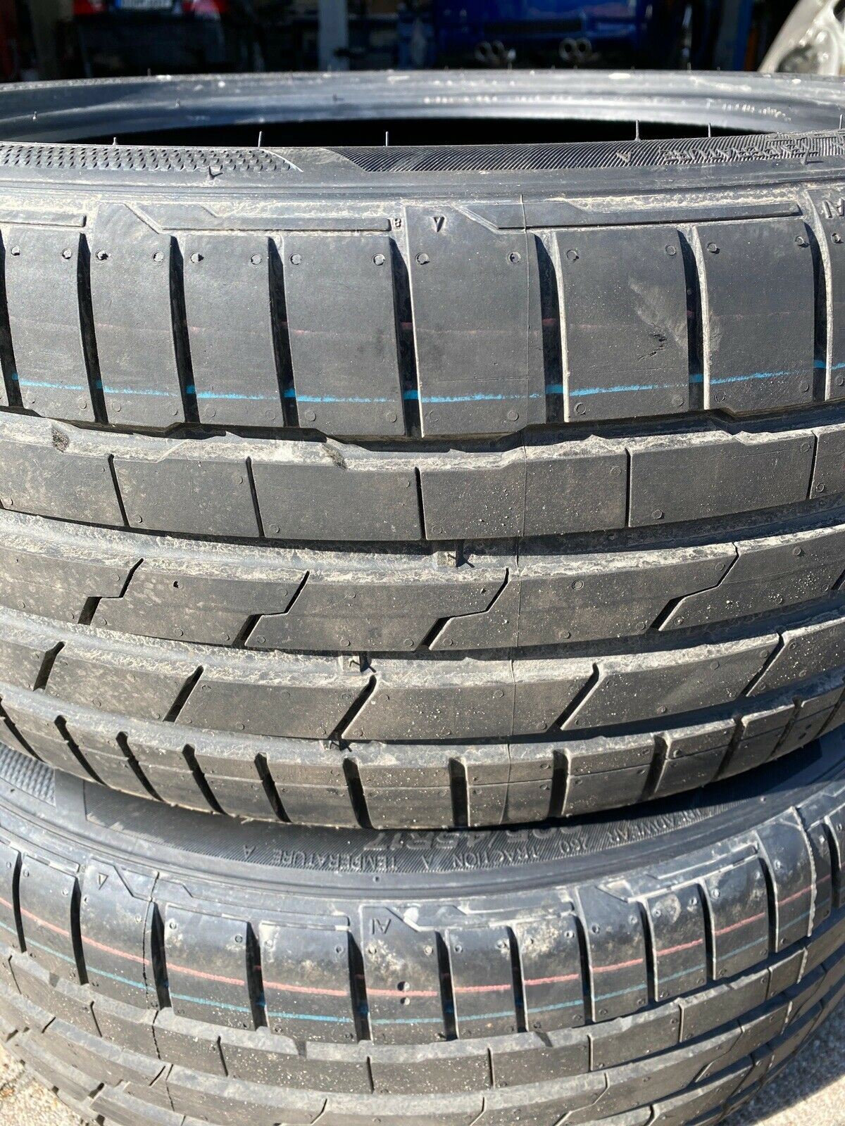 2x Neuwertige MINI HANKOOK VENTUS S1 EVO3 Sommerreifen 205 45 R17 88W DOT5019