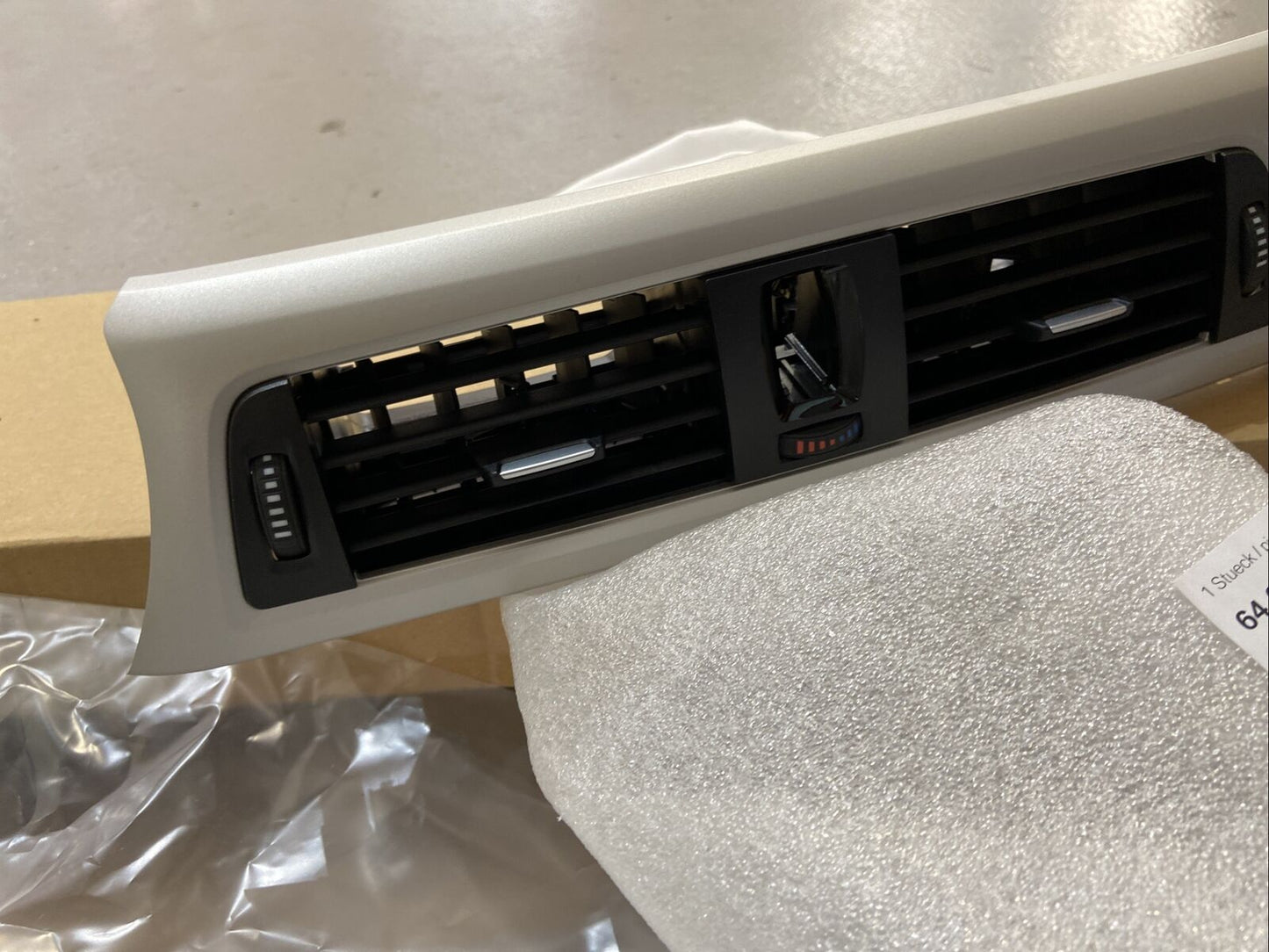 NEUE BMW F30 F31 F32 Dekorblende 9231206 SATINSILBER & Frischluftgrill 9218552