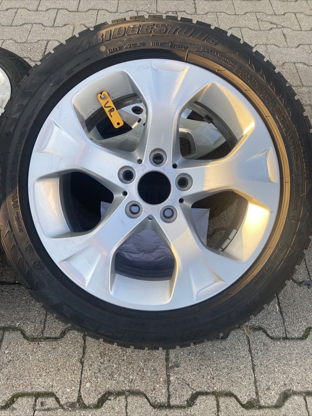 BMW X1 E84 Alufelgen 6789140 Sternspeiche 317 Winterreifen RSC 225 50 R17 94H