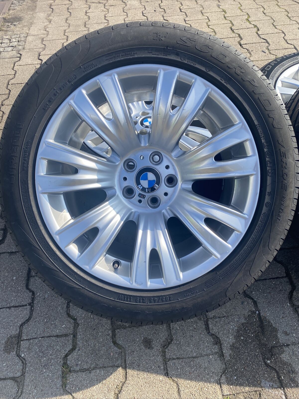 BMW X5 E70 M PAKET ALUFELGEN M223 PIRELLI RSC SOMMERREIFEN 255 50 R19 107W