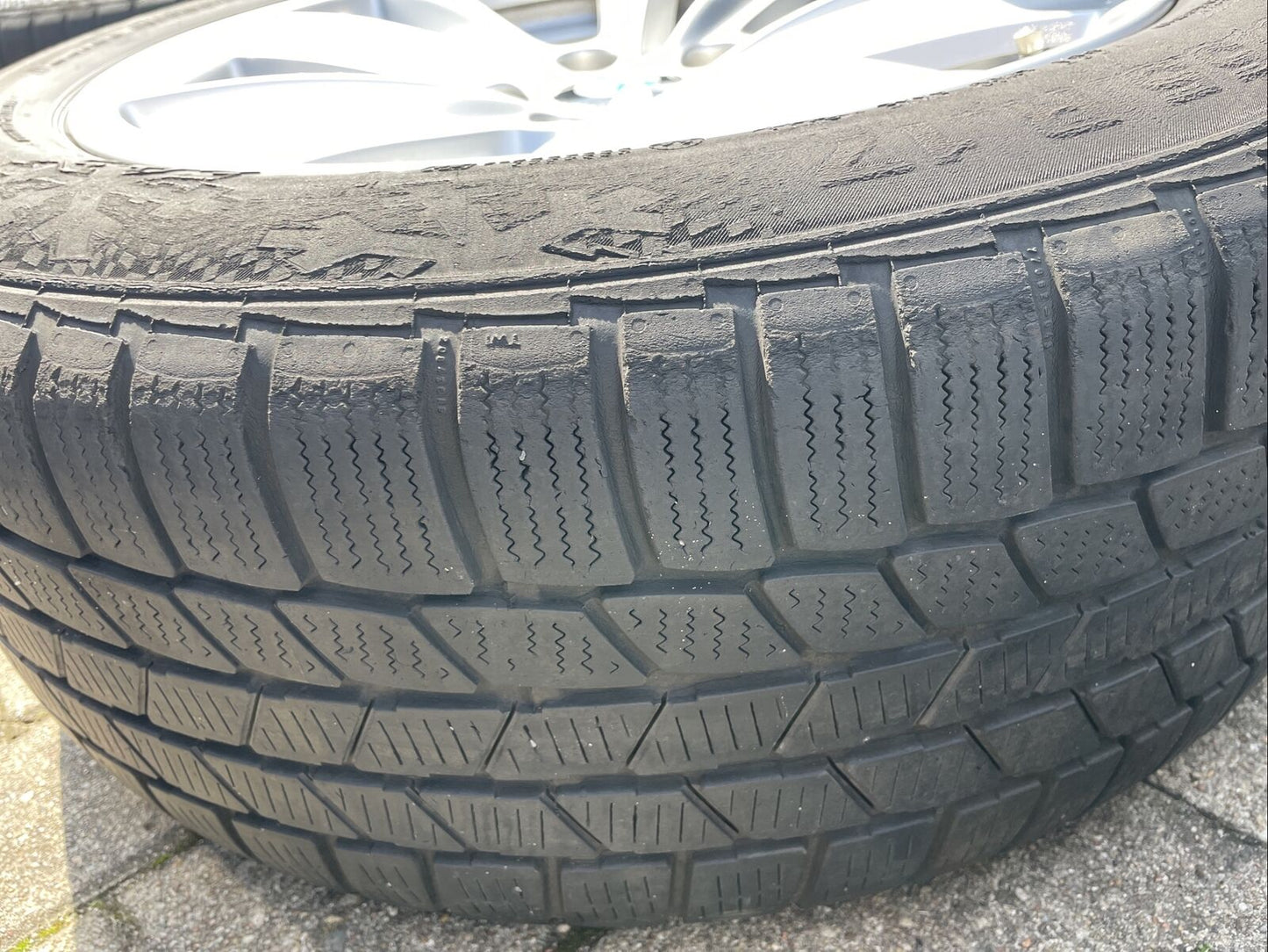 BMW F10 F11 F12 V Speiche 236 Alufelgen Winterreifen 225 55 R17 97H 6780720