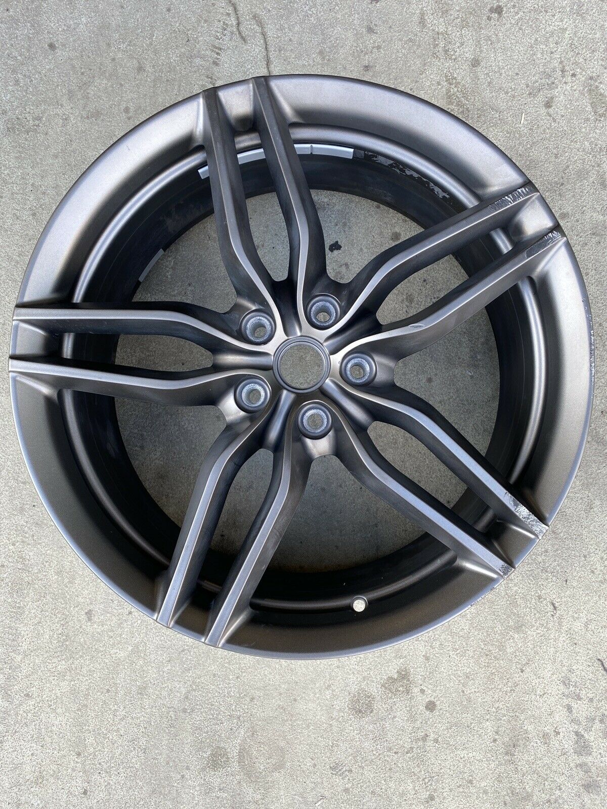 1x ORIGINAL FERRARI FF 8.5J x 20 ALUFELGE 272381 VORNE GESCHMIEDET LACKIERT