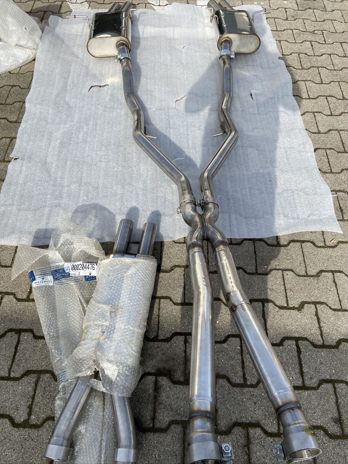 ORIG MASERATI 4200 GT AUSPUFFANLAGE SPYDER X PIPE 204476 CENTRAL SILENCER KOMPL.