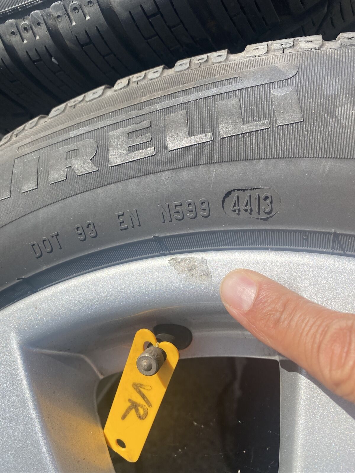 BMW F34 GT Alufelgen Styling 395 WINTERREIFEN PIRELLI 225 55 R17 97H 6859025