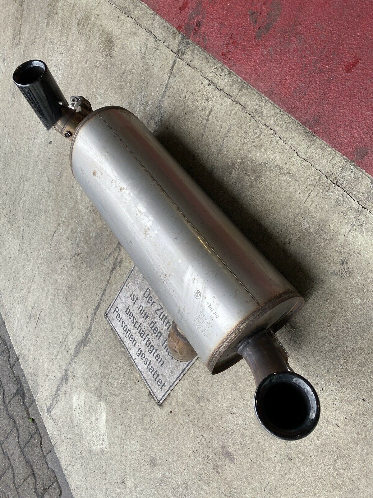 BMW F20 F21 M PAKET 135i Auspuff Endschalldämpfer Auspuffanlage 7602290