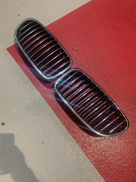 ORIGINAL BMW F10 F11 VFL Ziergitter für Stoßstange Nieren Chrom M Paket