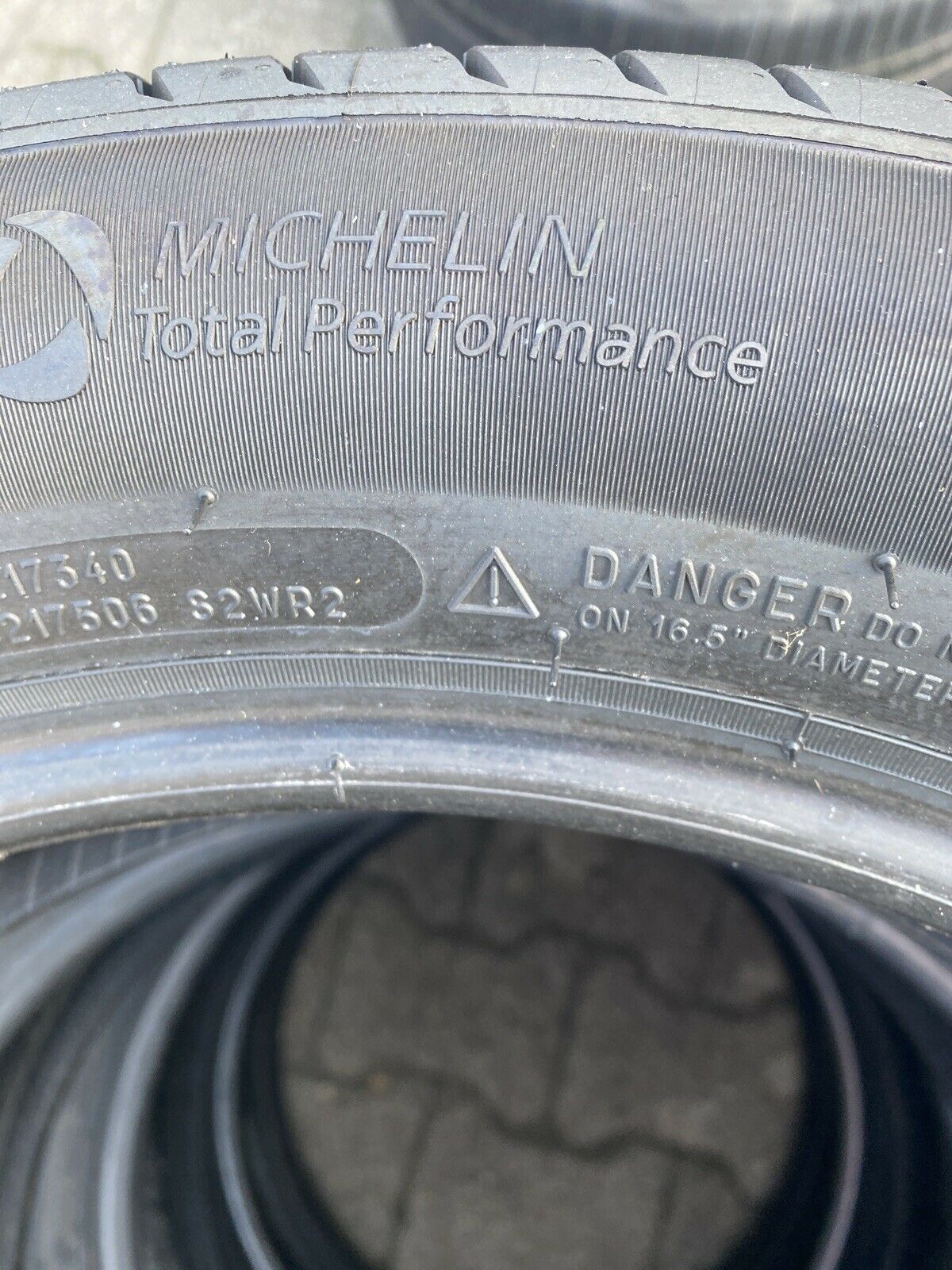 4x NEUWERTIGE BMW MINI MICHELIN PRIMACY 4 Sommerreifen 195 55 R16 87W DOT0220