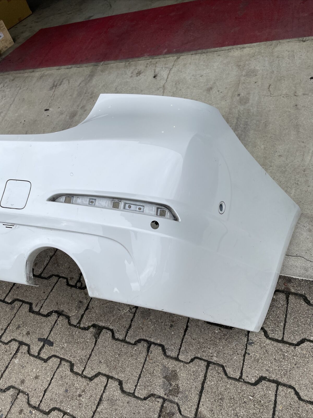 BMW G30 LIMOUSINE Basis Stoßstange PDC PARKASSISTENT HINTEN MINERALWEISS 7387294