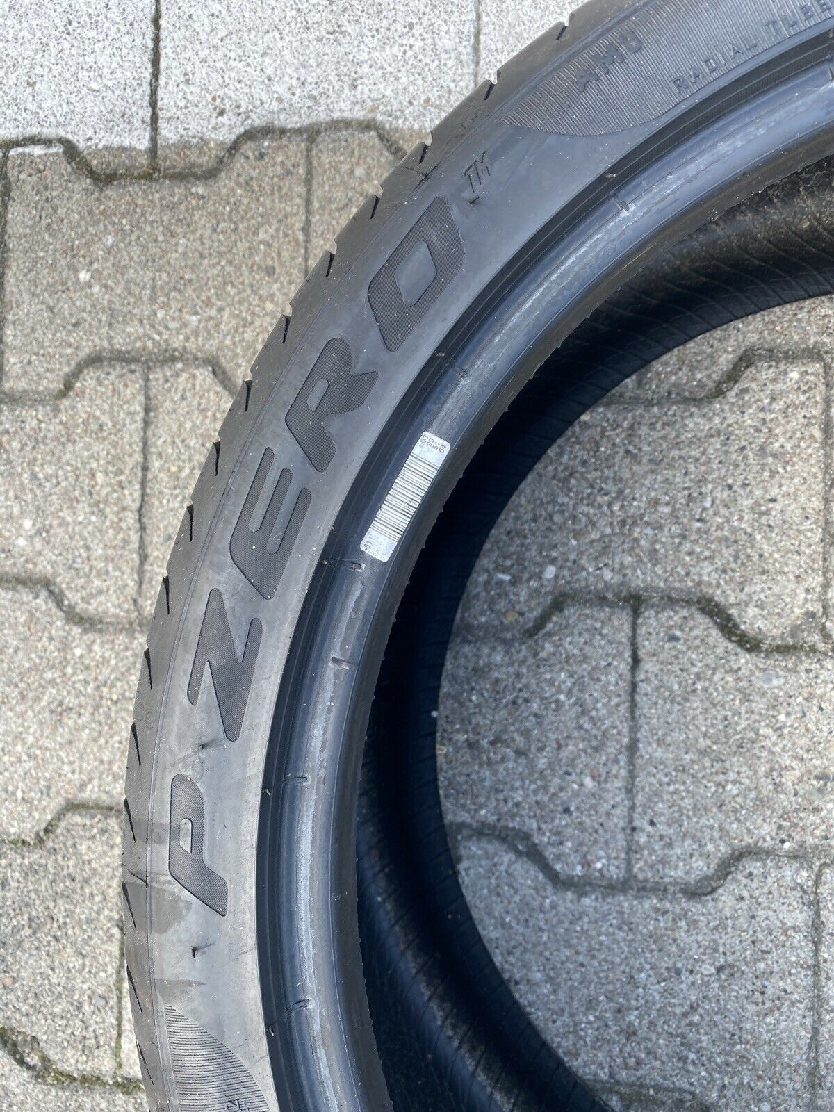 2x SOMMERREIFEN ASTON MARTIN PIRELLI P ZERO AM8 VORNE 255 35 ZR19 96Y