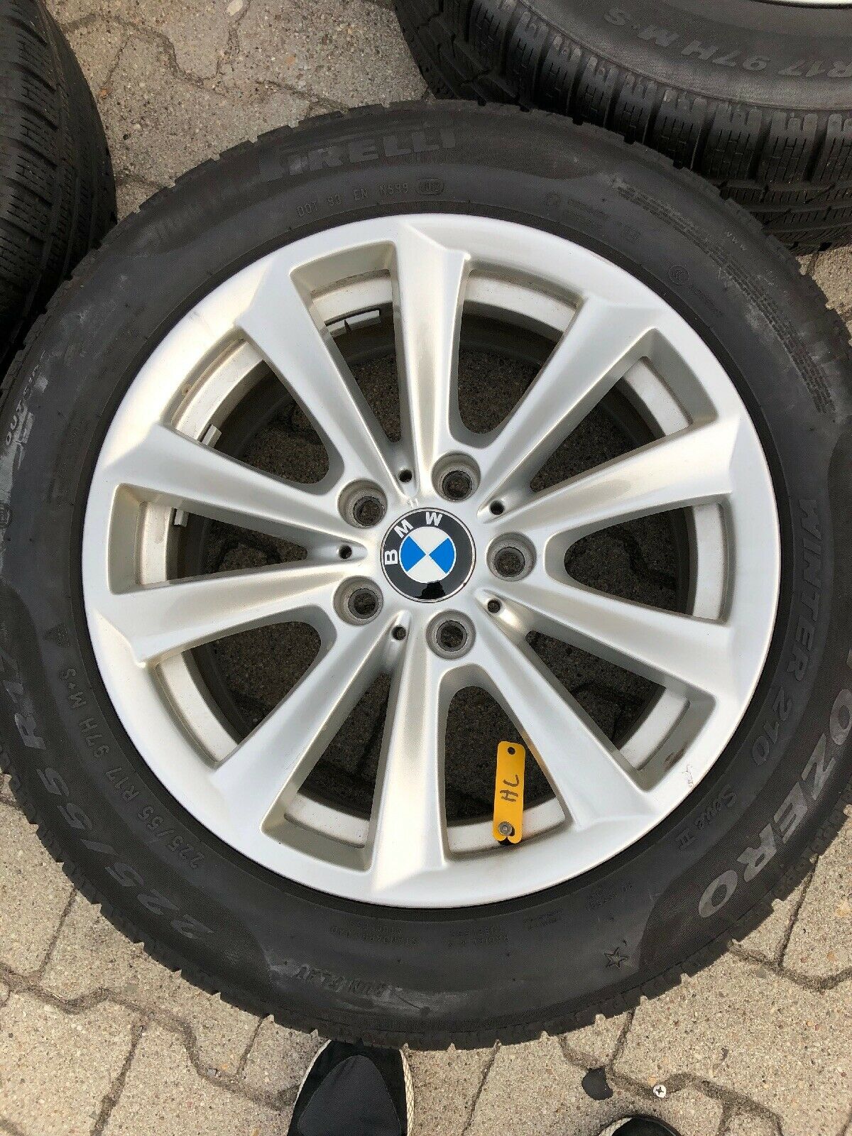 BMW F10 F11 F06 F12 V Speiche 236 Alufelgen Winterreifen 225 55 R17 97H PIRELLI