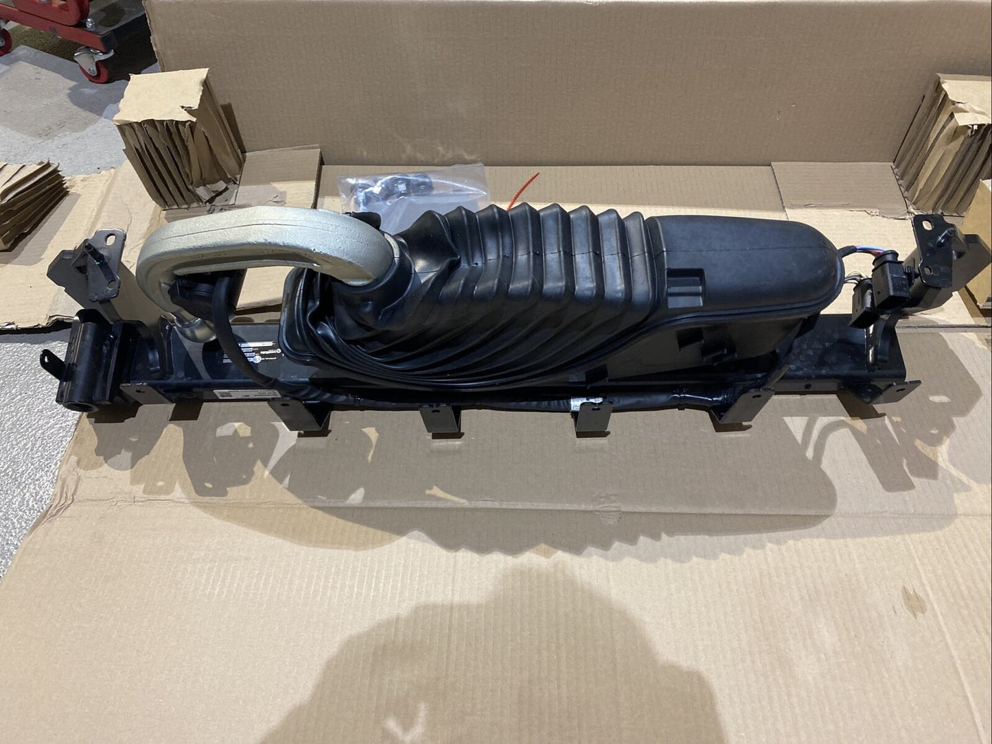 ORIG BMW X3 G01 G02 ANHÄNGERKUPPLUNG elektr. QUERTRÄGER Verstärkung 6887640 NEUW