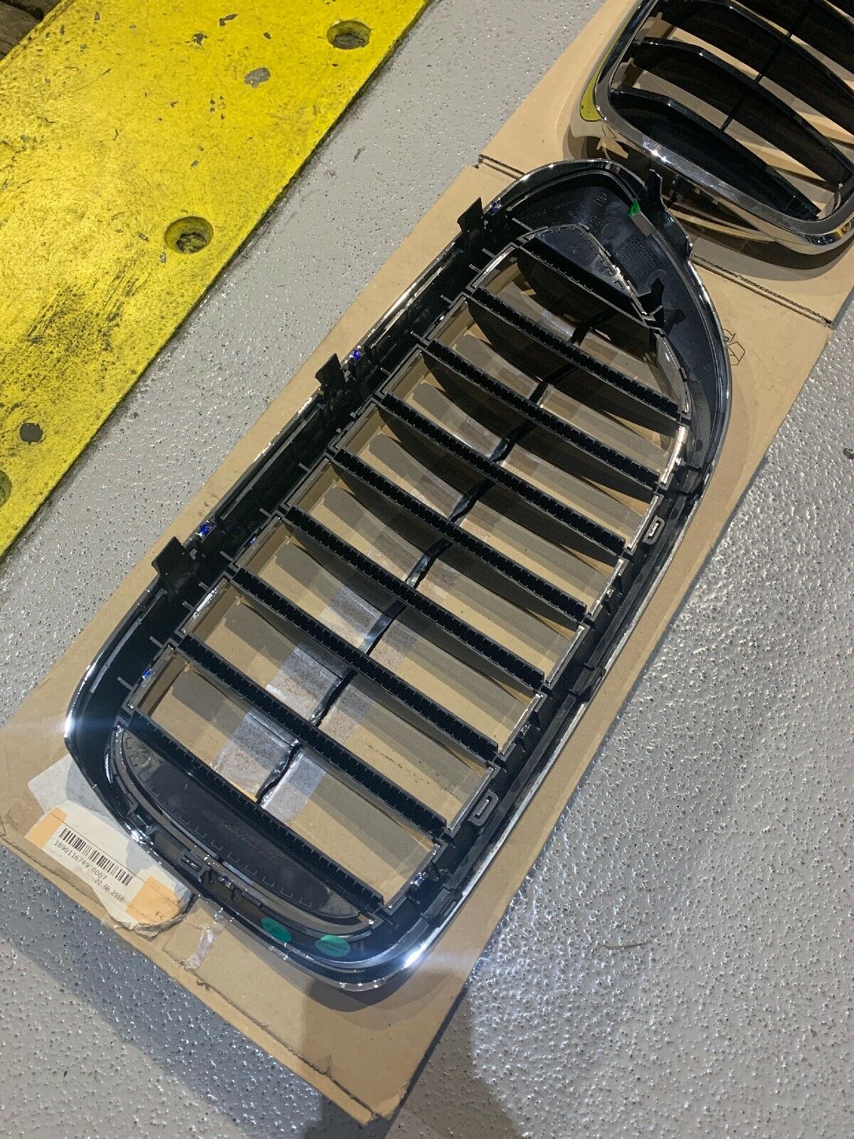 BMW 6er G32 Sport M Ziergitter Gitter Nieren 7415215 LINKS 7415216 RECHTS