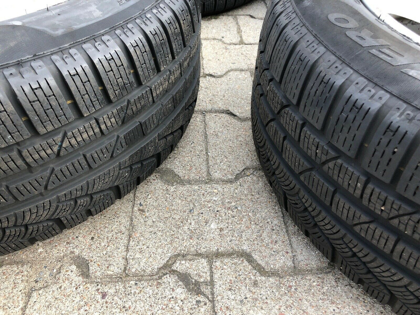 BMW F10 F11 F06 F12 V Speiche 236 Alufelgen Winterreifen 225 55 R17 97H PIRELLI