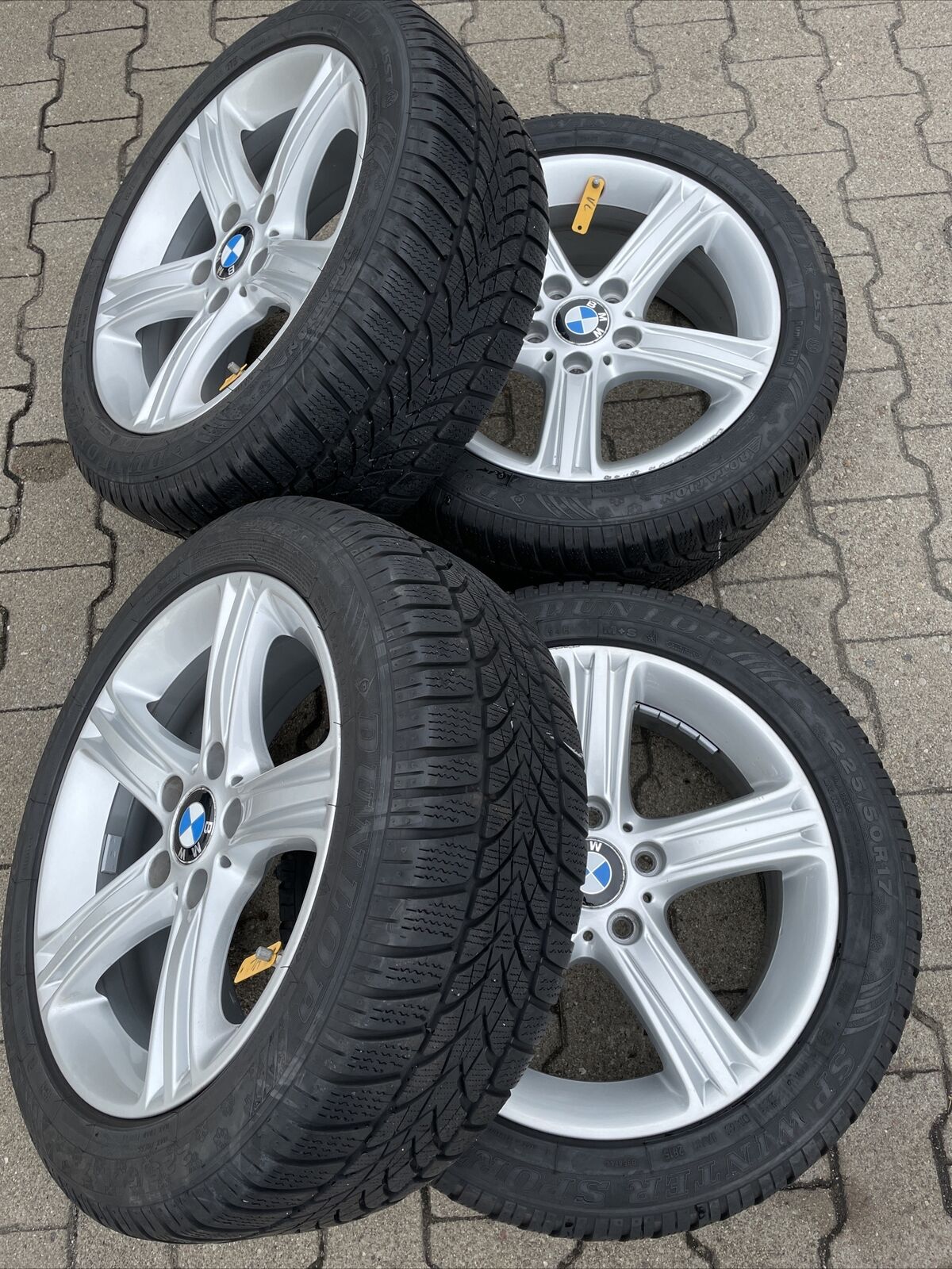 BMW F30 F31 F32 F35 ALUFELGEN WINTERREIFEN Styling 393 m 225 50 R17 94H RSC RDCI