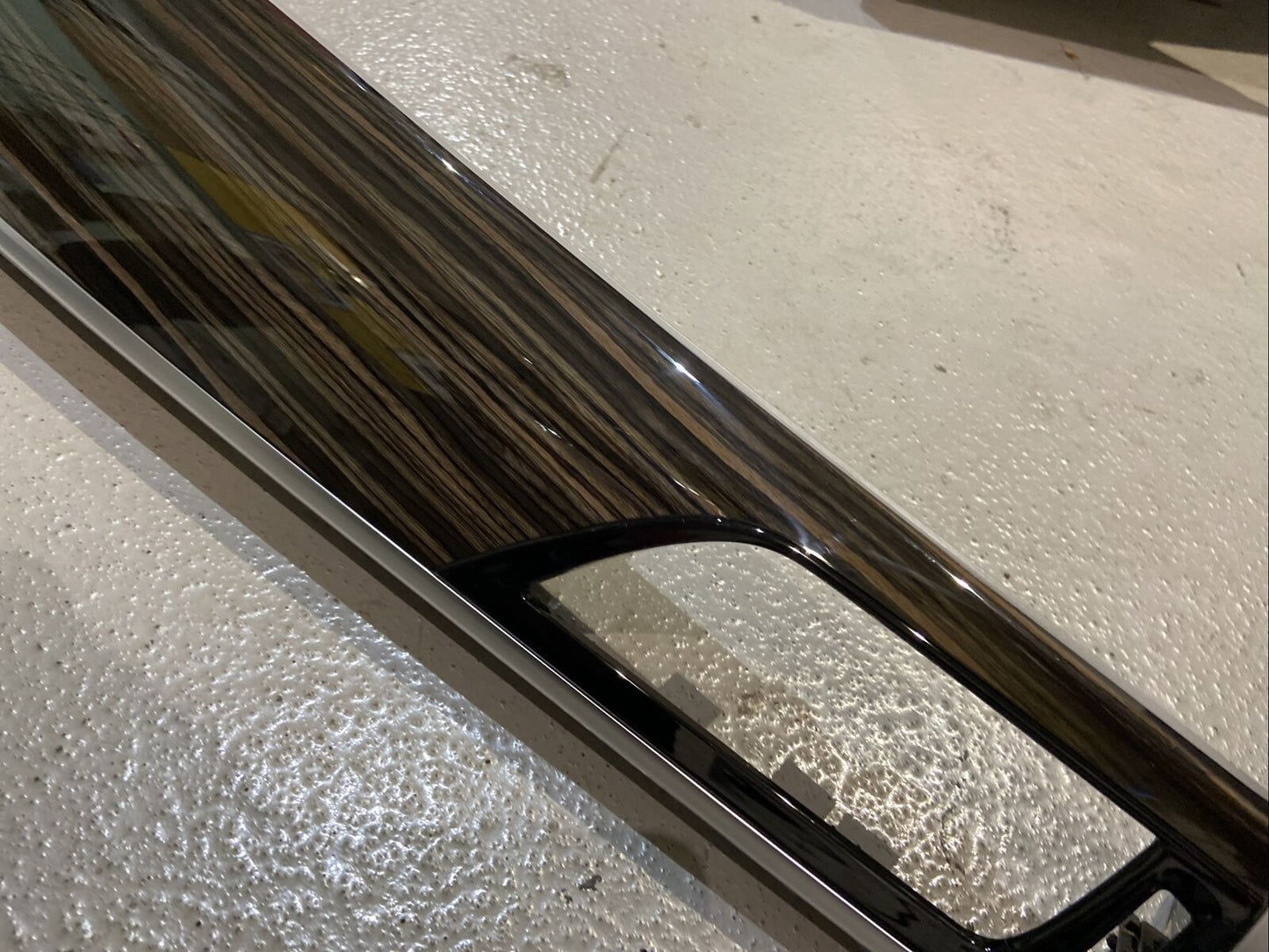 BMW G30 G31 Dekorblende Dekorleiste Mittelkonsole Blende FINELINE GLANZ 9378022