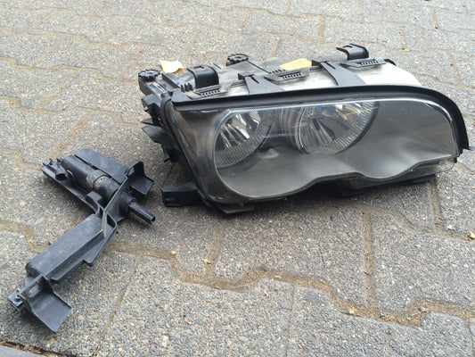 ORIGINAL BMW E46 Coupe Cabrio Scheinwerfer R. Teleskopdüse & Halter INNNEN GRAU