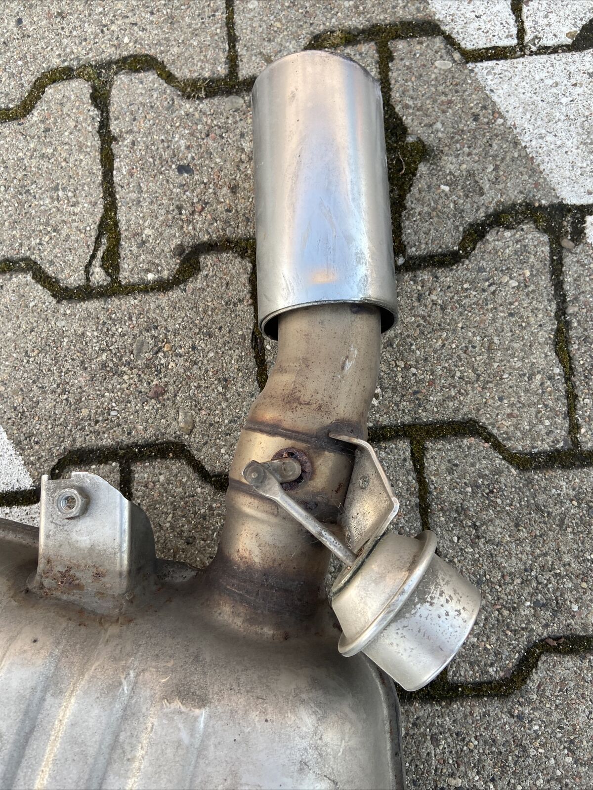 BMW E92 E93 KLAPPENAUSPUFF 335 Auspuff Endschalldämpfer Auspuffanlage 7594772