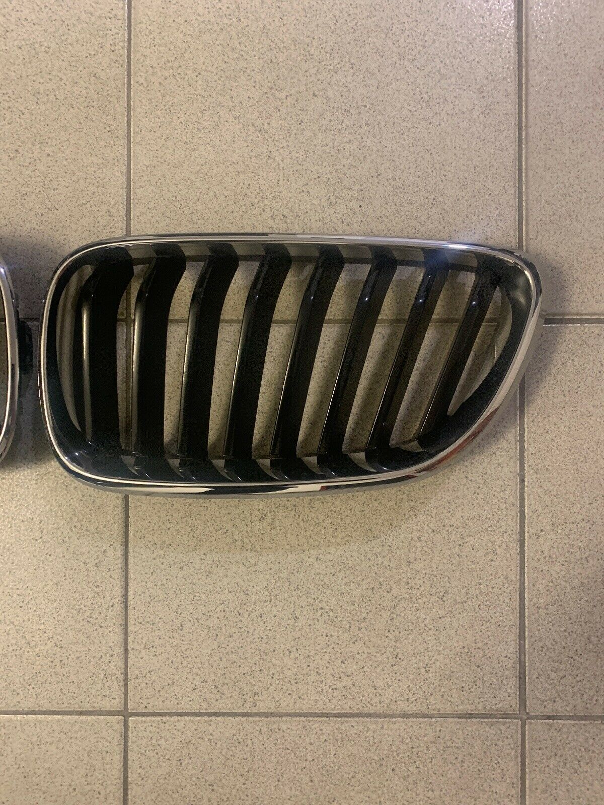 BMW 2er F22 F23 Sport  Chrome Schwarz  Gitter Nieren 7295523 7295524