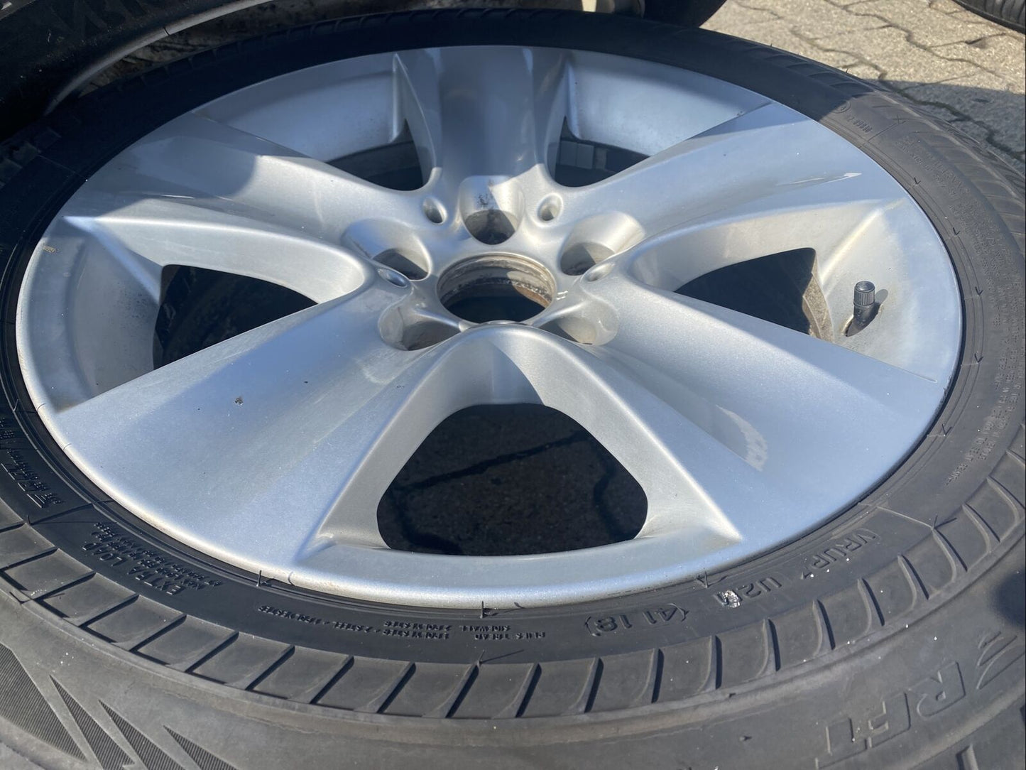 BMW F10 F12 Styling 327 Alufelgen WINTERREIFEN BRIDGEST. 225 55 R17 101V 6790172