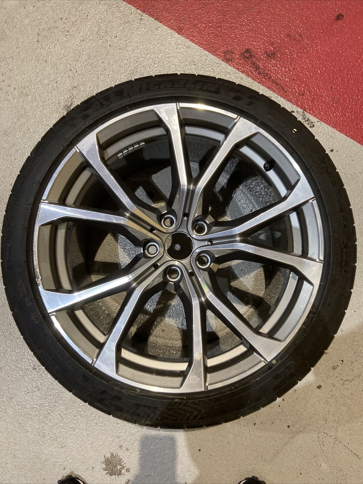 1x BMW Z4 G29 V Speiche 772 Alufelge 6883642 MICHELIN 275 35 ZR19 100Y 10Jx 19